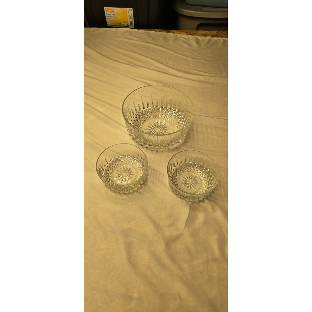 Arcoroc France crystal starburst bowls Set Of 3 (1 Salad Serving Bowl & 2 Bowls)